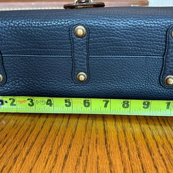 Vintage Dooney & Bourke Black and Tan All-Weather Leather Essex Crossbody Bag - Picture 14 of 16